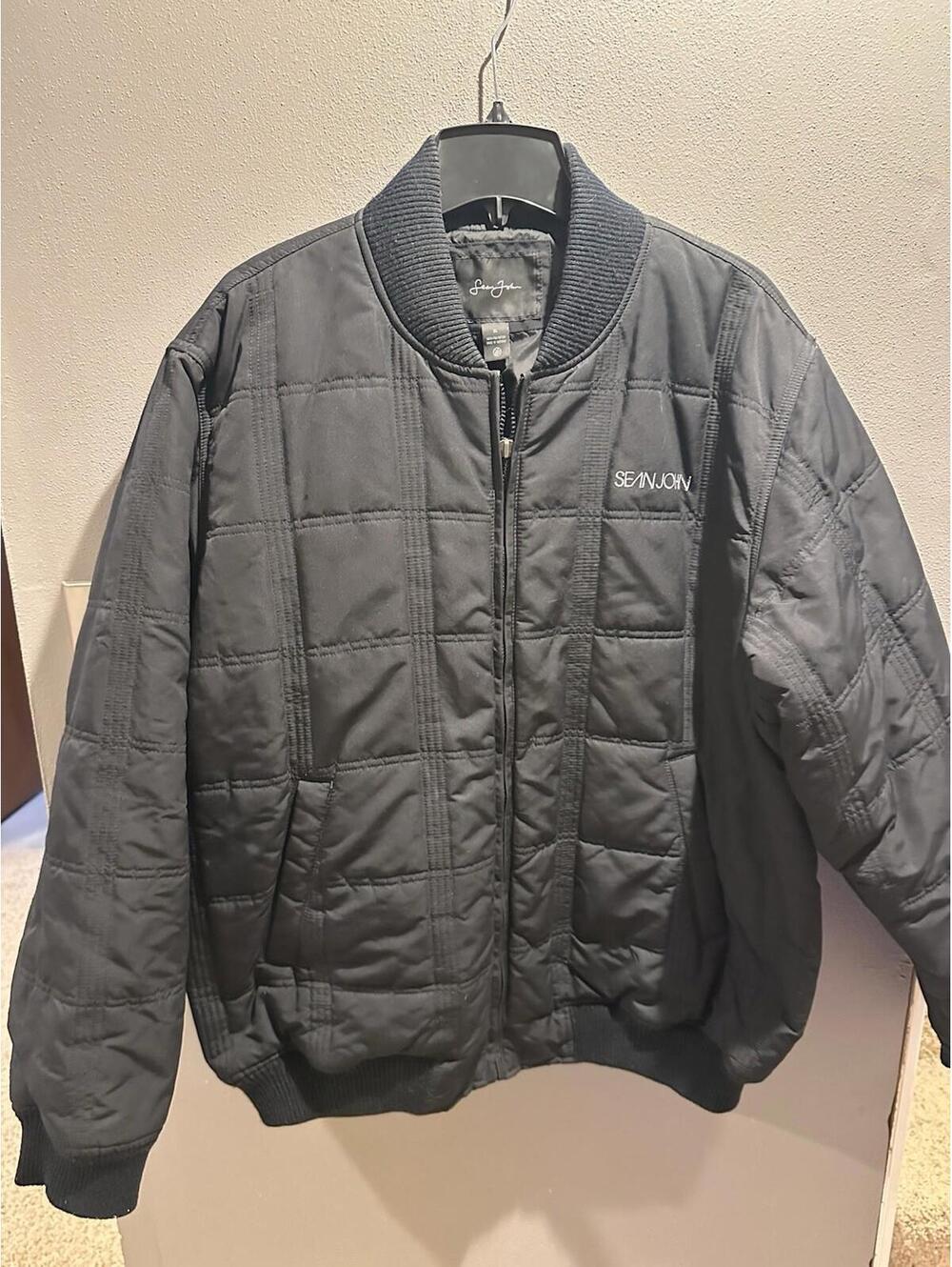 Vintage Sean John Vintage Y2K Black Quilted Bomber Jacket XL